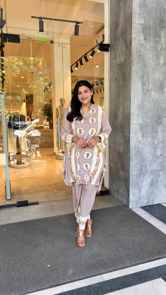 Premium Mustard Mughal Stripes Kurta Pants