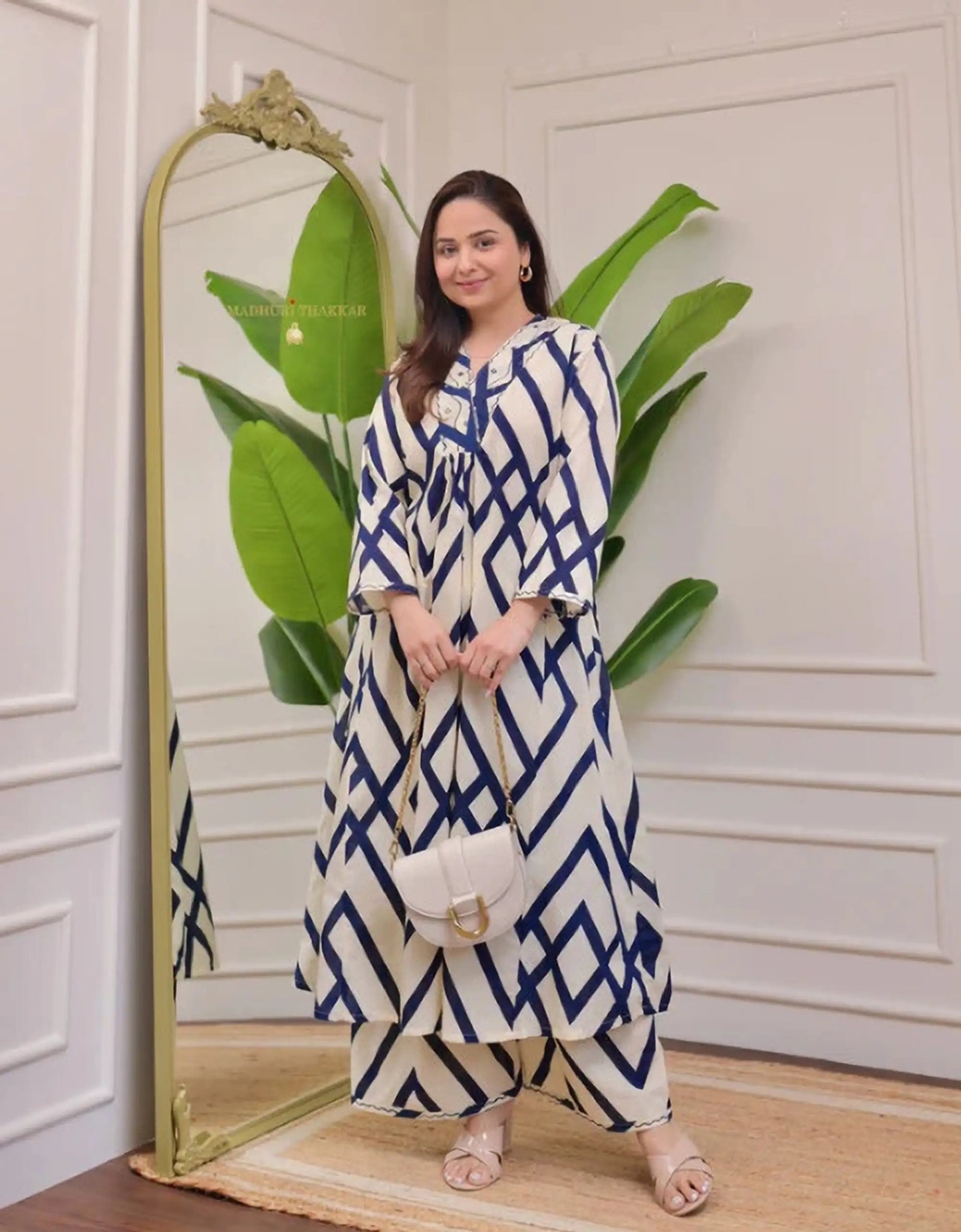 Elegant Blue Ivory Printed Kurta Set